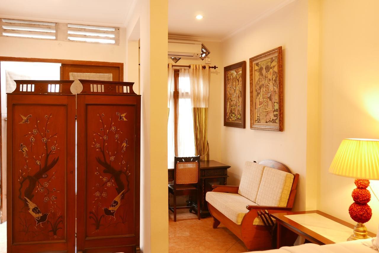 Ciwulan 36 Guest House Bandung Exterior foto